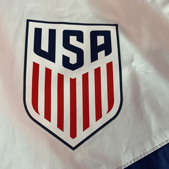 Nike USA Windbreaker Jacket - Picture 4 of 10